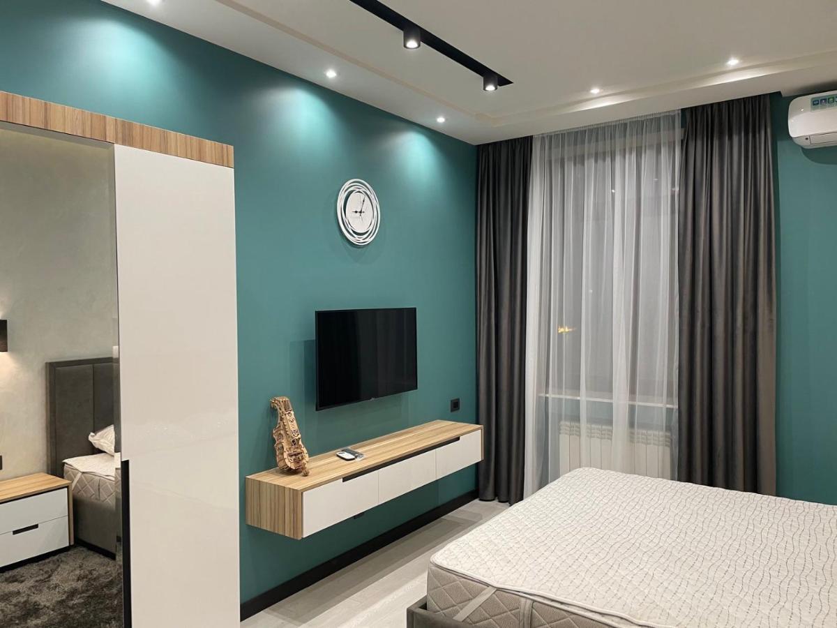 Luxury Modern Apartment In The Center Of Γιερεβάν Εξωτερικό φωτογραφία