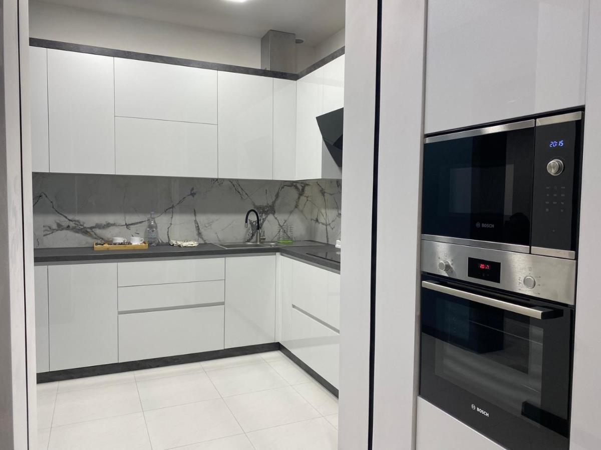 Luxury Modern Apartment In The Center Of Γιερεβάν Εξωτερικό φωτογραφία